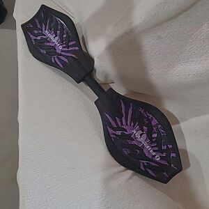 Unbranded Black and Purple Skates-skateboards-scooters